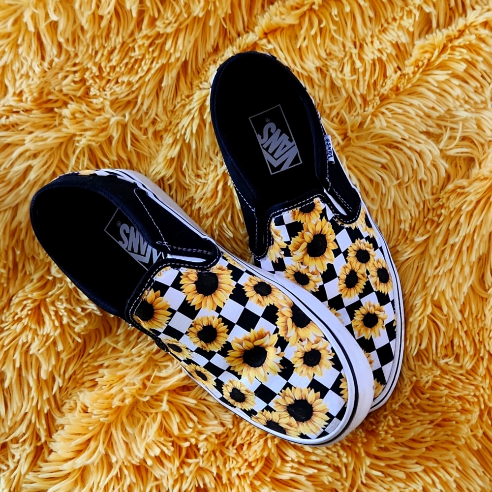 Sunflower vans